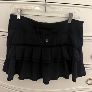 Lululemon ruffle skirt